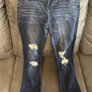 Daytrip Women's Distressed Dark Blue Skinny Jeans